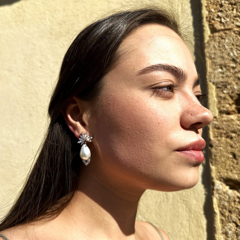 Cielo earrings | pearl